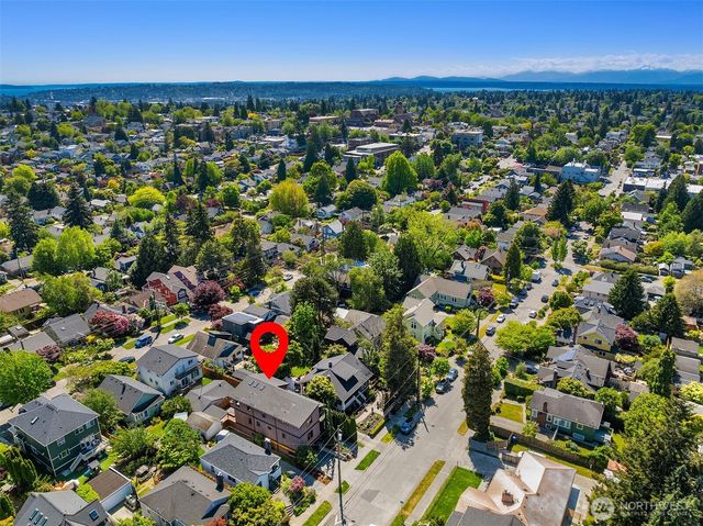 543 N 83rd Street, Seattle, WA 98103