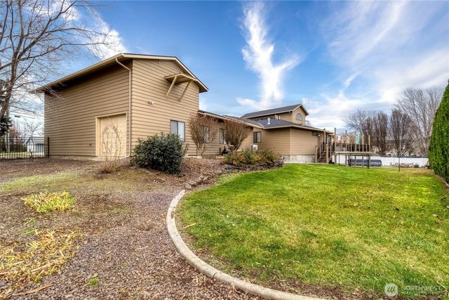 1343 Highland Road, Walla Walla, WA 99362