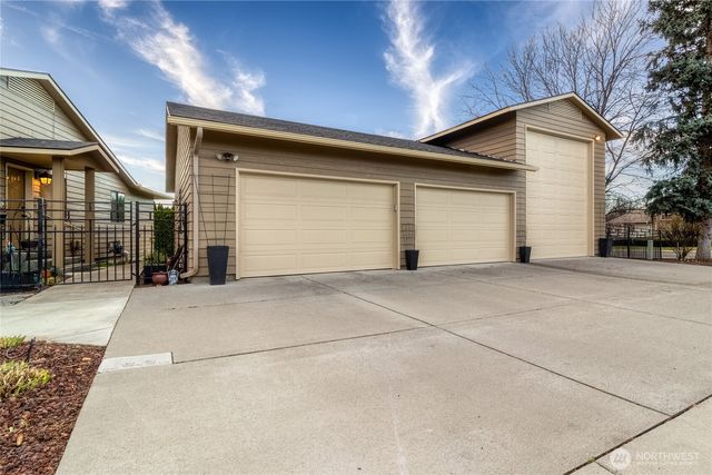 1343 Highland Road, Walla Walla, WA 99362