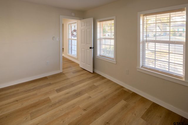 912 S Palmer Ave, Tyler, TX 75701