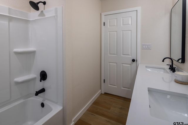 912 S Palmer Ave, Tyler, TX 75701