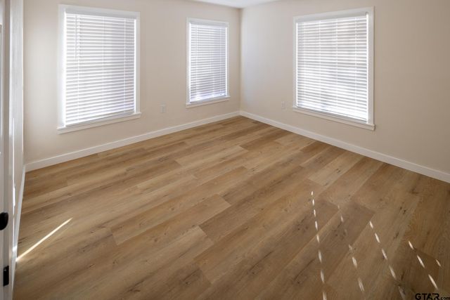 912 S Palmer Ave, Tyler, TX 75701