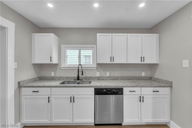 4411 Gamma Avenue, Newburgh Heights, OH 44105