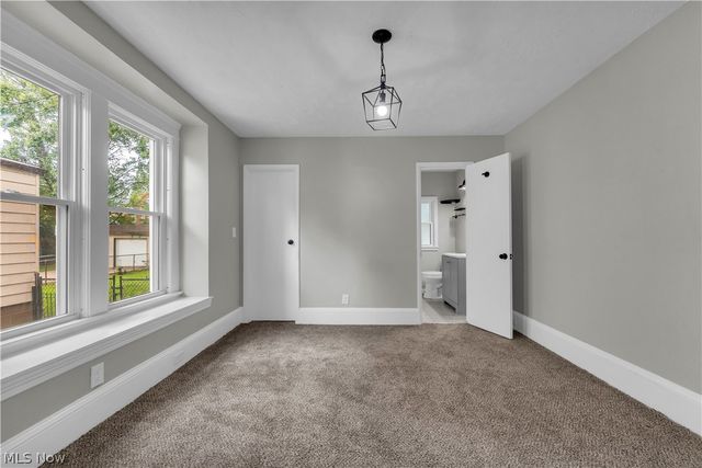4411 Gamma Avenue, Newburgh Heights, OH 44105