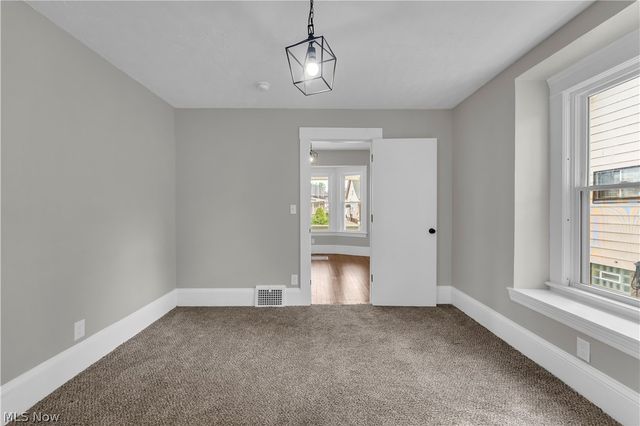4411 Gamma Avenue, Newburgh Heights, OH 44105