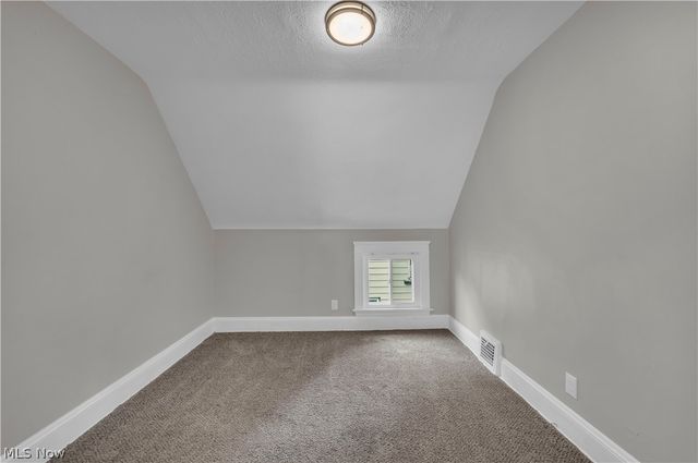 4411 Gamma Avenue, Newburgh Heights, OH 44105