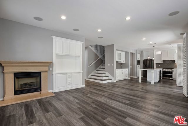 4701 Luna Court, Calabasas, CA 91302