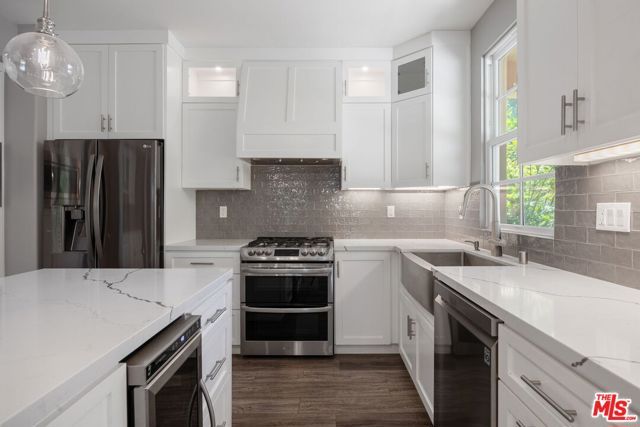 4701 Luna Court, Calabasas, CA 91302