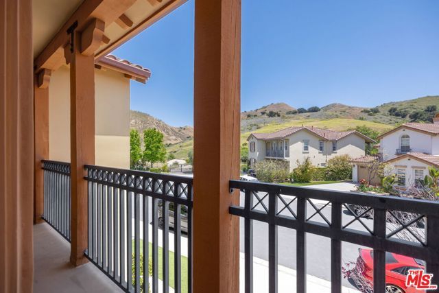 4701 Luna Court, Calabasas, CA 91302