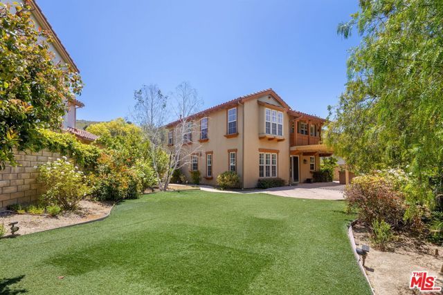 4701 Luna Court, Calabasas, CA 91302