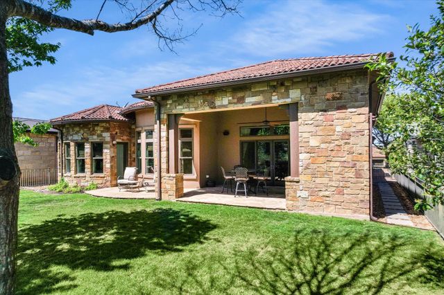 8225 Carranzo DR, Austin, TX 78735