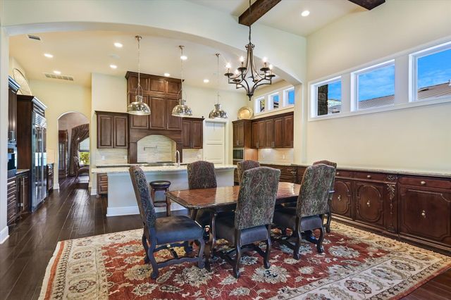 8225 Carranzo DR, Austin, TX 78735