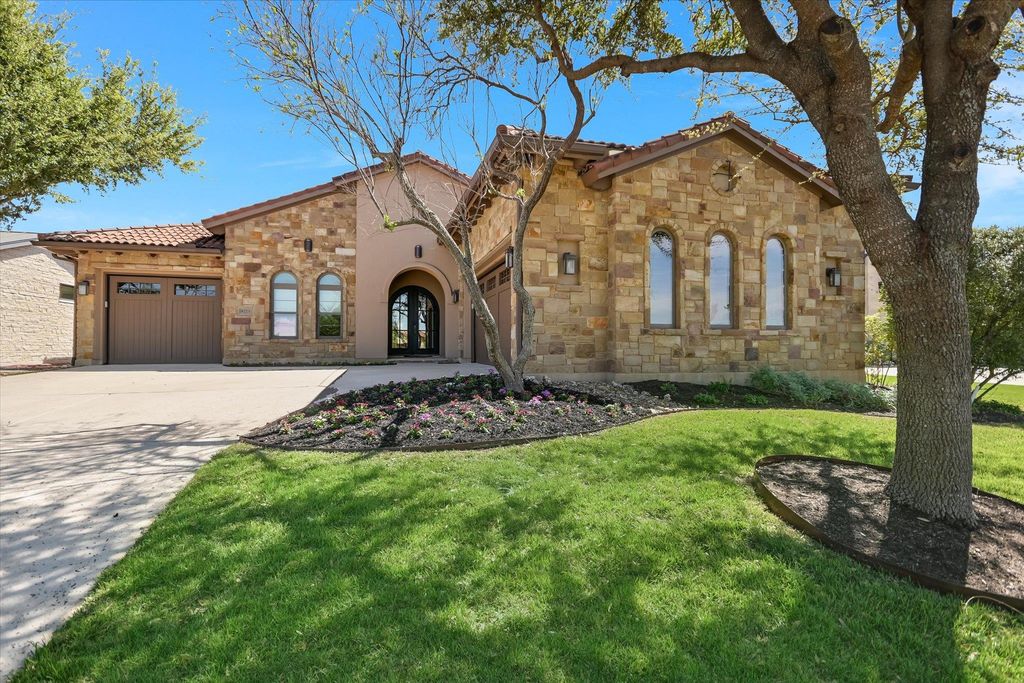 8225 Carranzo DR, Austin, TX 78735