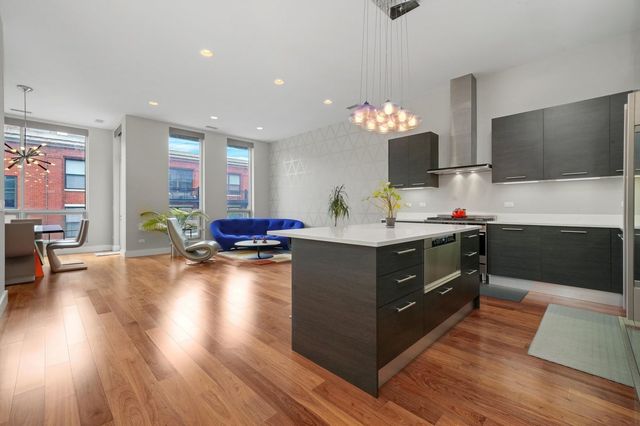 128 S Aberdeen Street 4S, Chicago, IL 60607