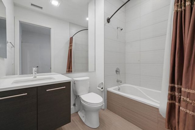 128 S Aberdeen Street 4S, Chicago, IL 60607