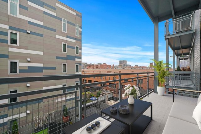 128 S Aberdeen Street 4S, Chicago, IL 60607