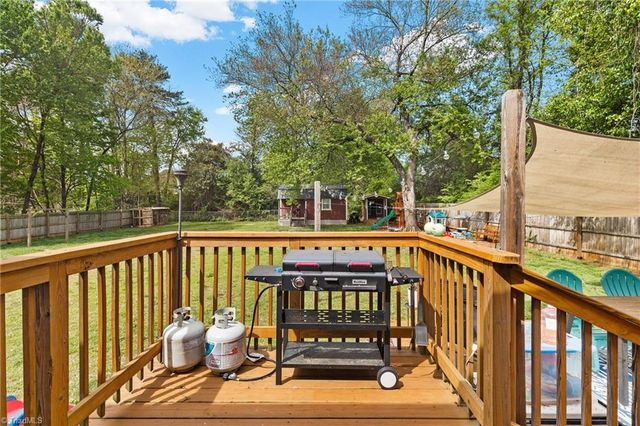 104 Weslo Drive, Kernersville, NC 27284