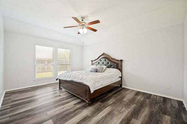 1405 Red River Drive, Aubrey, TX 76227