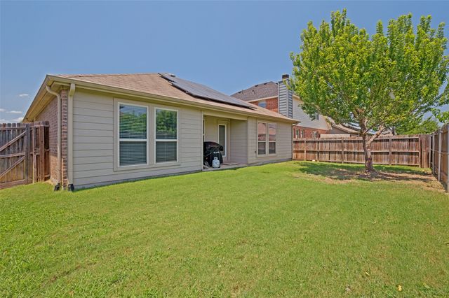 1405 Red River Drive, Aubrey, TX 76227