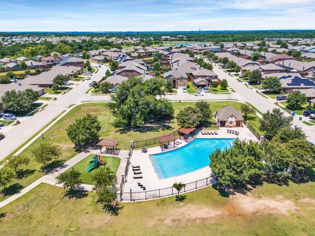 1405 Red River Drive, Aubrey, TX 76227