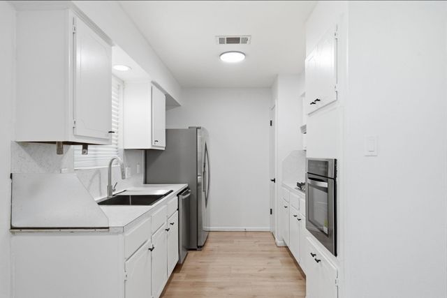8931 Bunny Run Drive, Houston, TX 77088