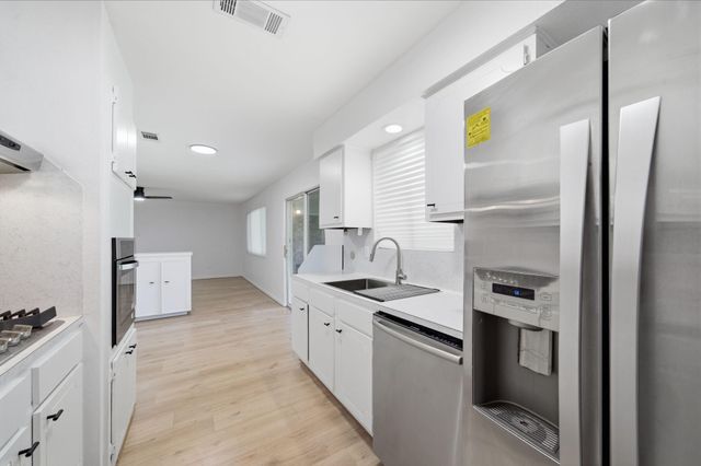 8931 Bunny Run Drive, Houston, TX 77088