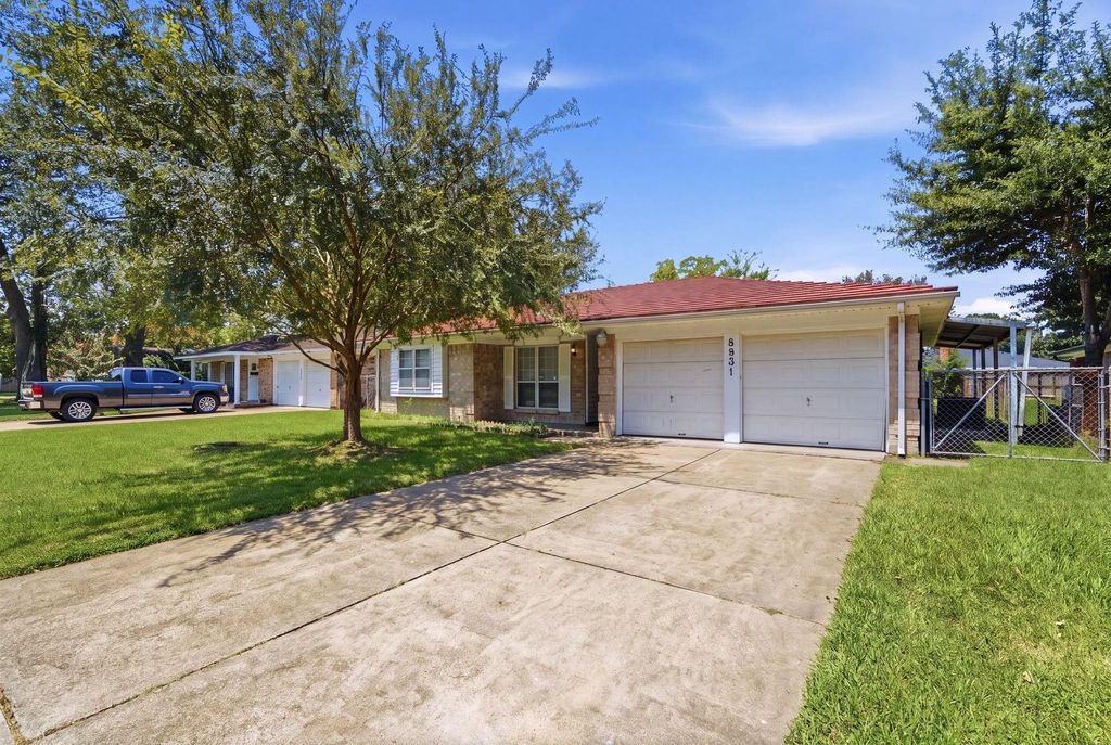 8931 Bunny Run Drive, Houston, TX 77088