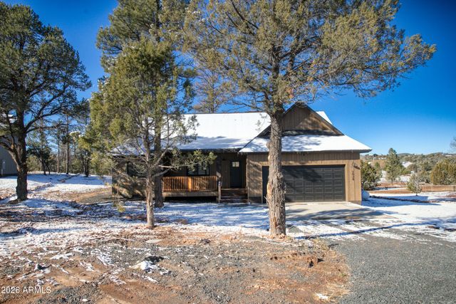 1028 School House Ln Lane, Show Low, AZ 85901