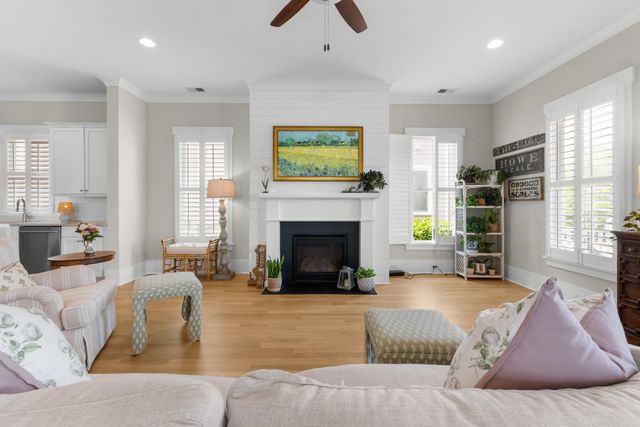 3894 Fifle Street, Mount Pleasant, SC 29466