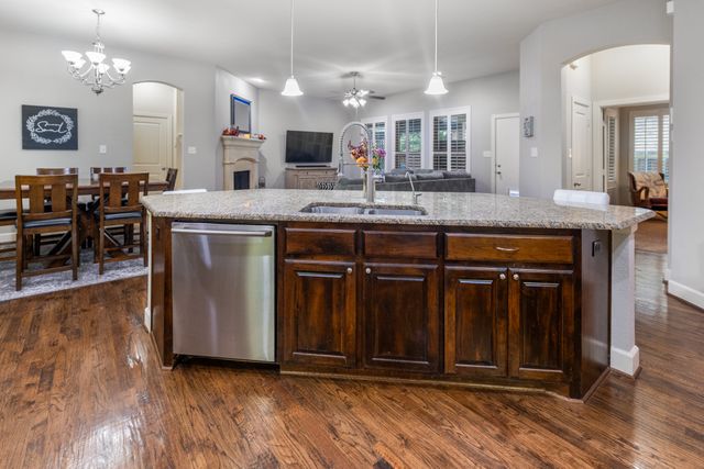 3914 Plum Vista Place, Arlington, TX 76005