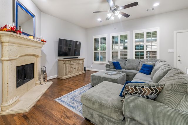 3914 Plum Vista Place, Arlington, TX 76005