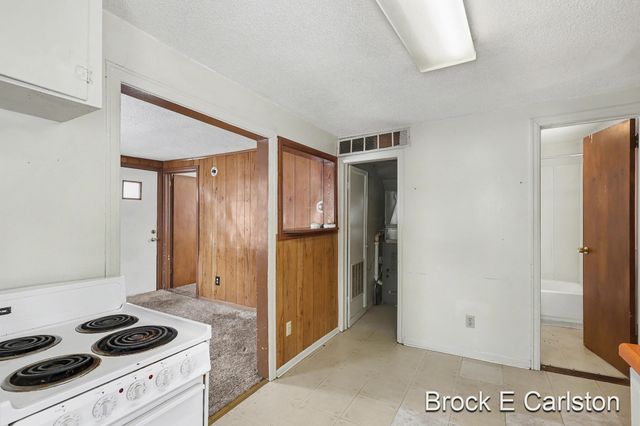 1923 Dowd Street, Muskegon City, MI 49441