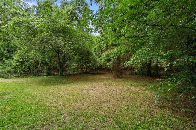 65 Roseclair Drive SE, Atlanta, GA 30317