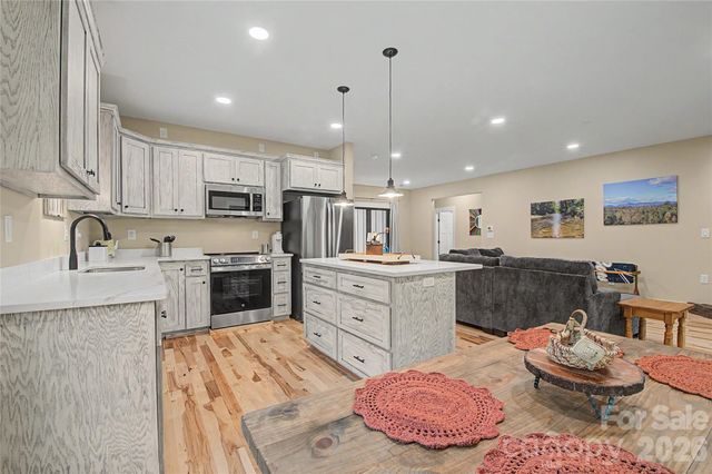 107 N Dakota Drive, Rutherfordton, NC 28139