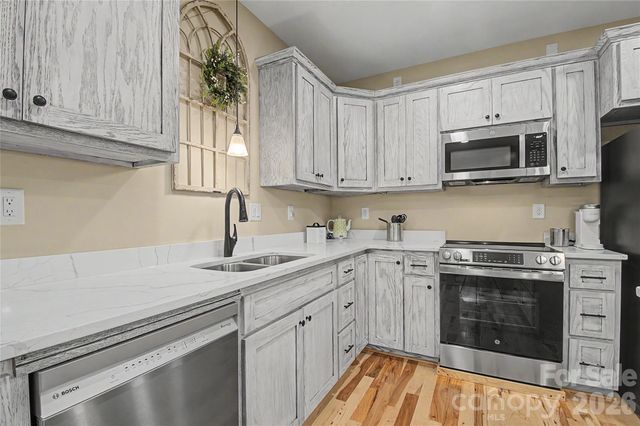 107 N Dakota Drive, Rutherfordton, NC 28139