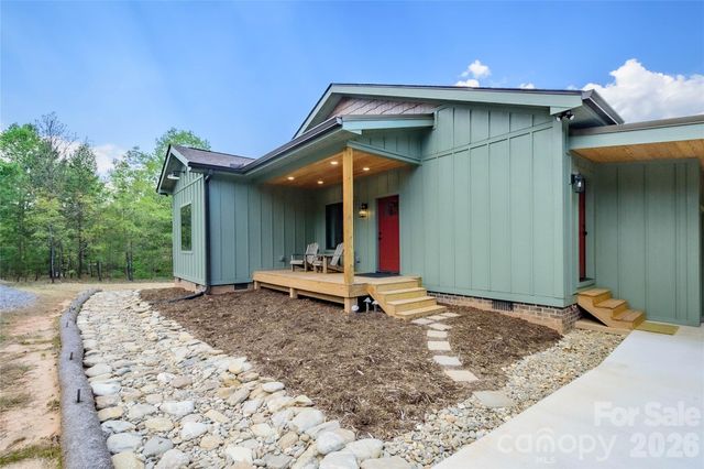 107 N Dakota Drive, Rutherfordton, NC 28139