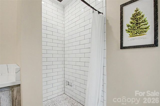 107 N Dakota Drive, Rutherfordton, NC 28139