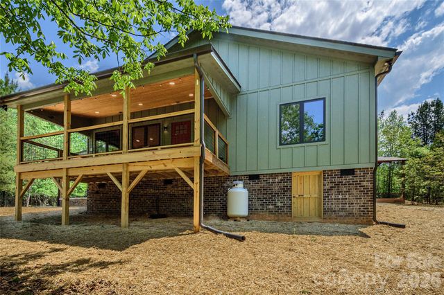 107 N Dakota Drive, Rutherfordton, NC 28139