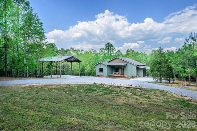 107 N Dakota Drive, Rutherfordton, NC 28139