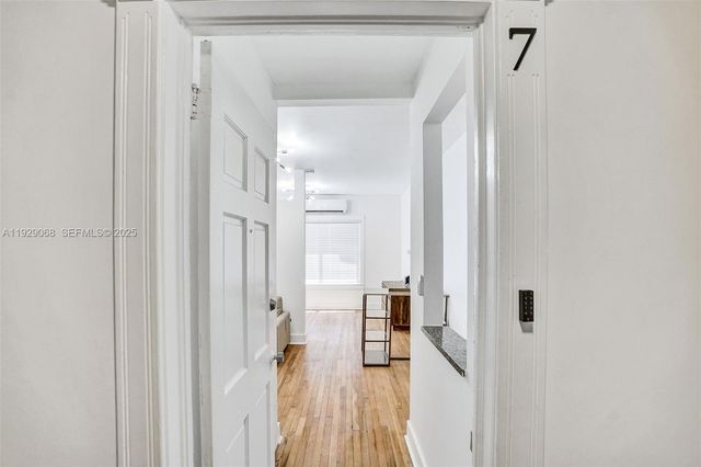 1656 Polk St 7, Hollywood, FL 33020