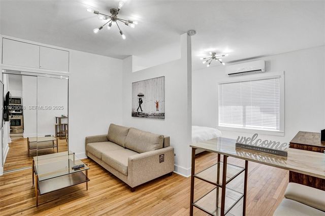 1656 Polk St 7, Hollywood, FL 33020