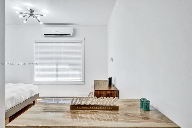 1656 Polk St 7, Hollywood, FL 33020