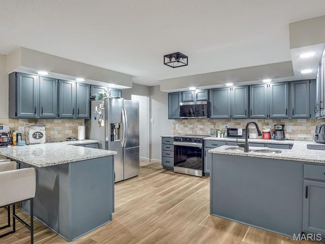 200 Rebecca Lane, Chester, IL 62233