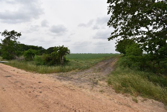 000 Fm 1162, El Campo, TX 77437