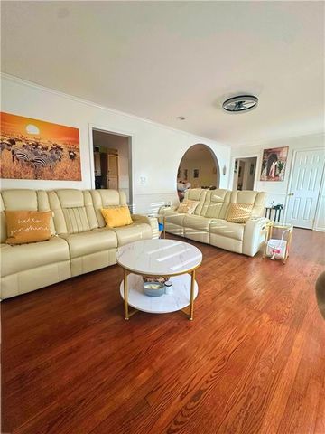 5244 Memorial Lane, Powder Springs, GA 30127