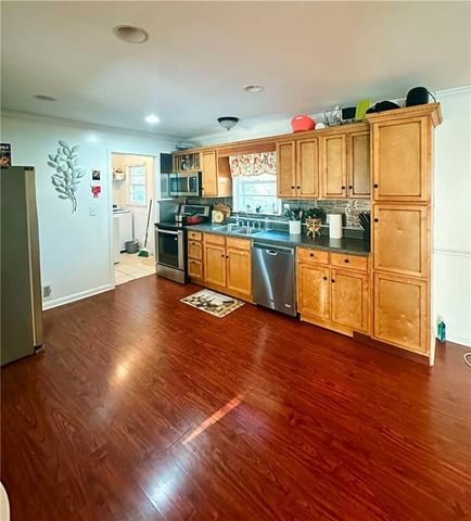 5244 Memorial Lane, Powder Springs, GA 30127