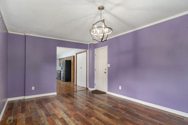 4349 S Cardinal Place, Springfield, MO 65804