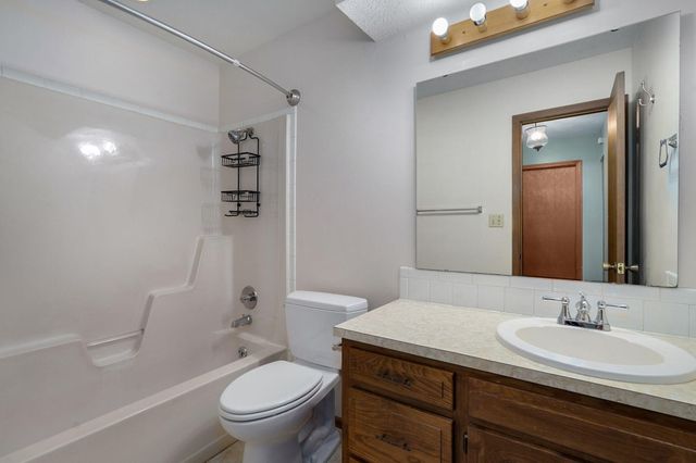 4349 S Cardinal Place, Springfield, MO 65804
