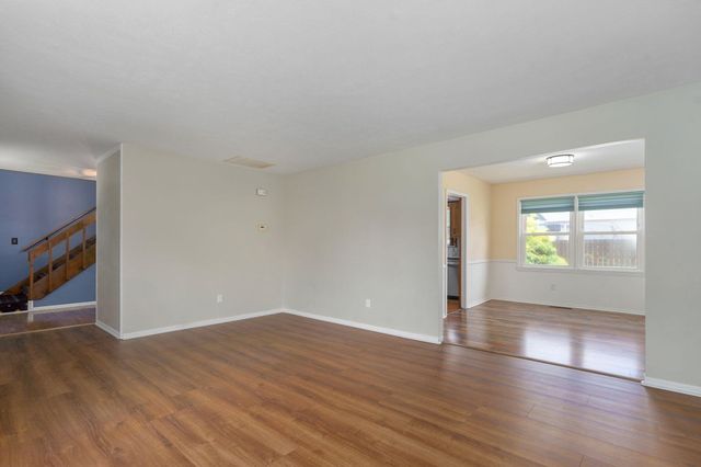 4349 S Cardinal Place, Springfield, MO 65804