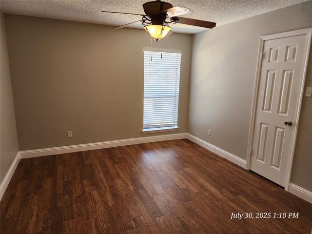 1308 Memory Lane 5114, Arlington, TX 76011